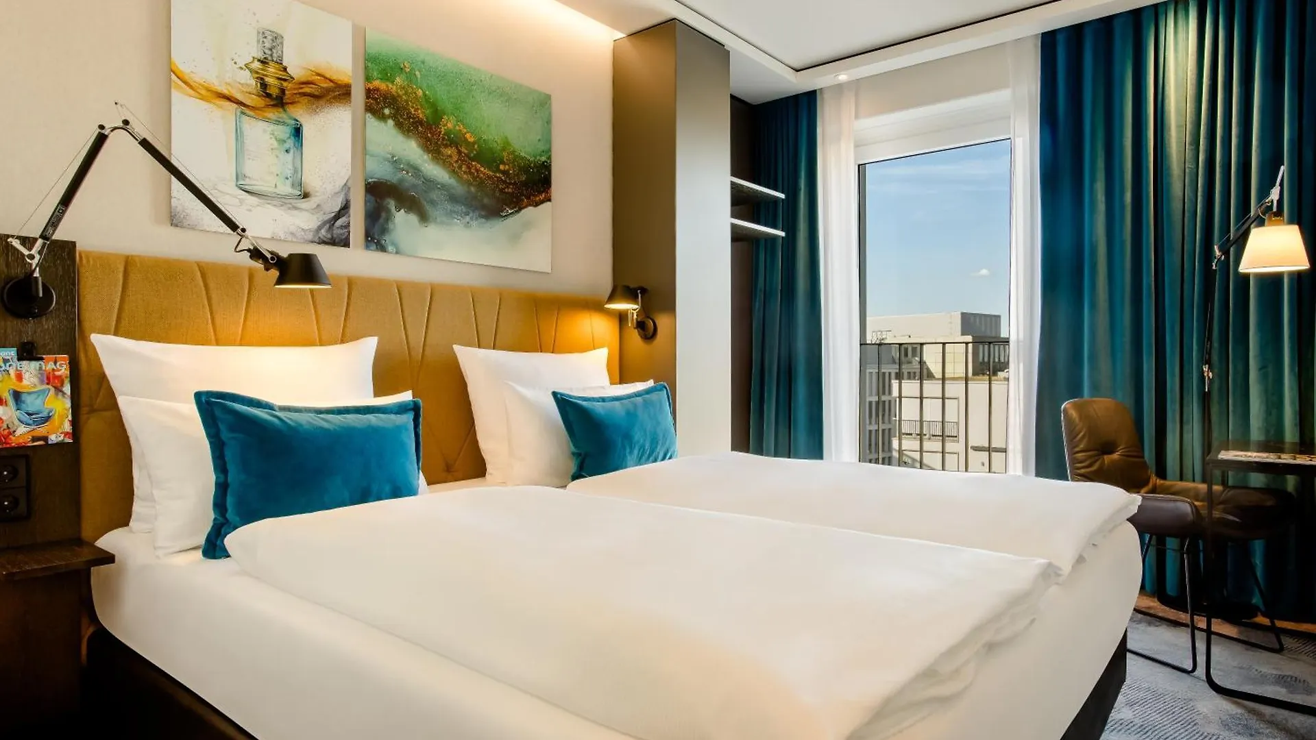 Motel One Koeln-Altstadt 3*, Кёльн Германия