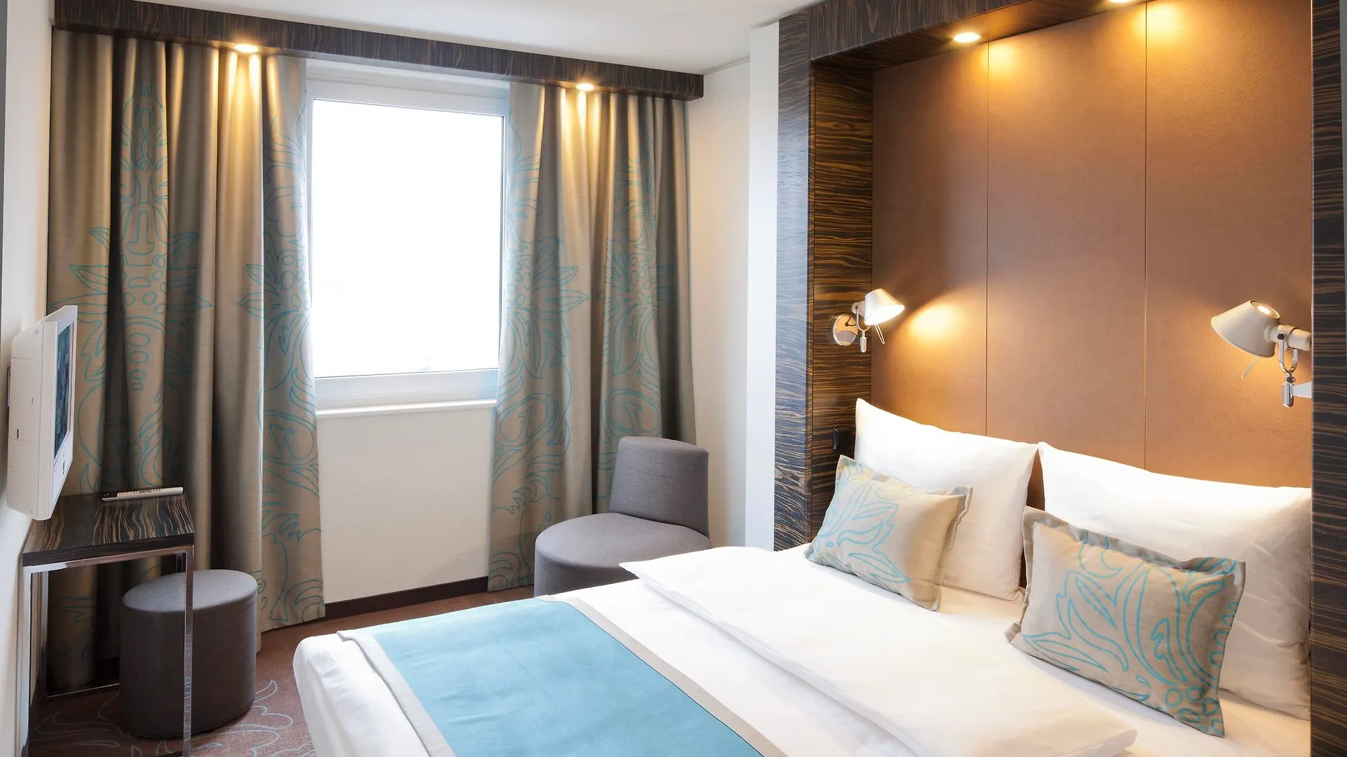Motel One Koeln-Altstadt