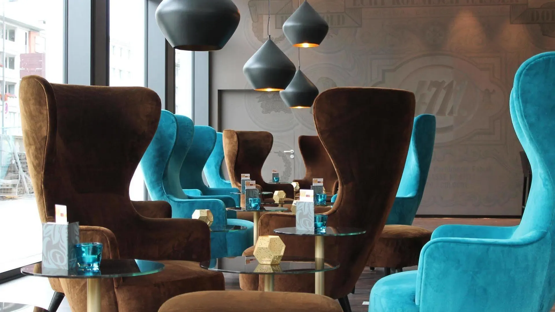 Motel One Koeln-Altstadt Отель Кёльн
